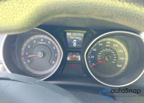 2013 Hyundai Elantra Gt from USA, damaged, VIN KMHD35LE7DU024917